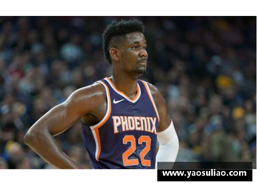 NBA明星布克：领衔球场风云，崭露头角的超级球员